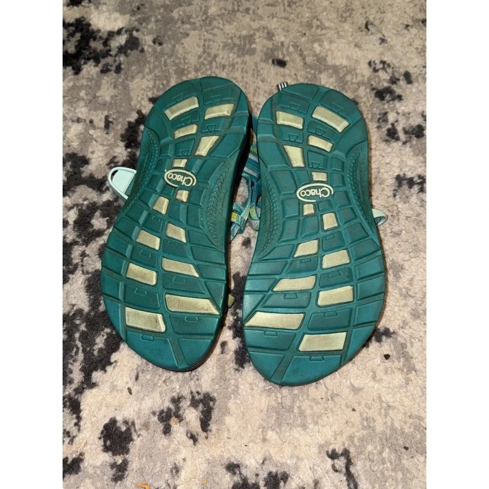 Chaco Girls Sandals Shoes Size 3 Green Multi Color Strappy Kid Youth